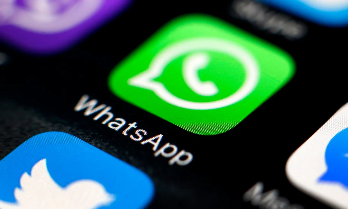 What should I pay attention to when buying a WhatsApp account? Get a virtual phone with the free number generator service.